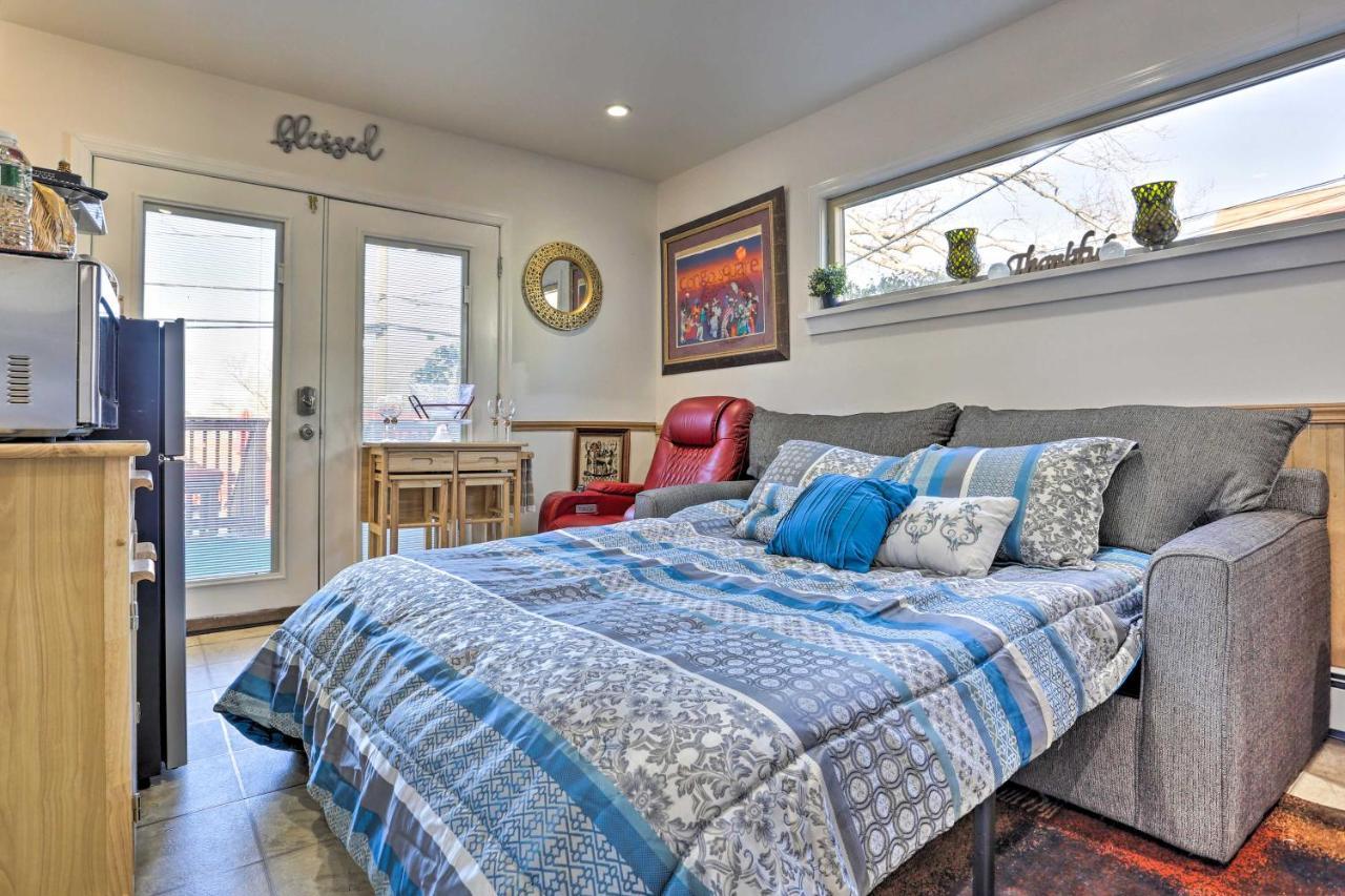 Central Elmont Studio With Great Outdoor Space! Exterior foto